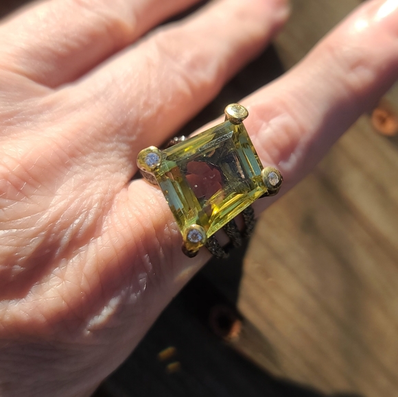 HUGE 16k biased diamond cut Natural Lemon Quarts Sterling & Rhodium ring sz8.5 - Picture 4 of 12